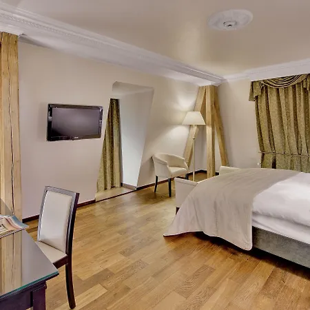 Grand Suisse Majestic, Autograph Collection Otel Montrö