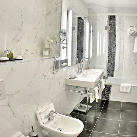 Hotel Grand Suisse Majestic, Autograph Collection 4*