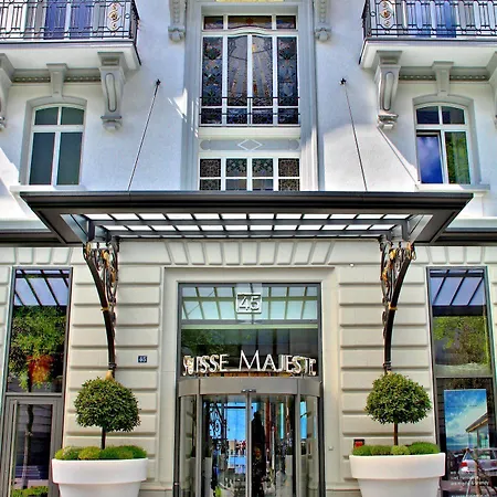 Grand Suisse Majestic, Autograph Collection 4* Montrö