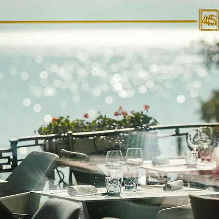 Grand Suisse Majestic, Autograph Collection