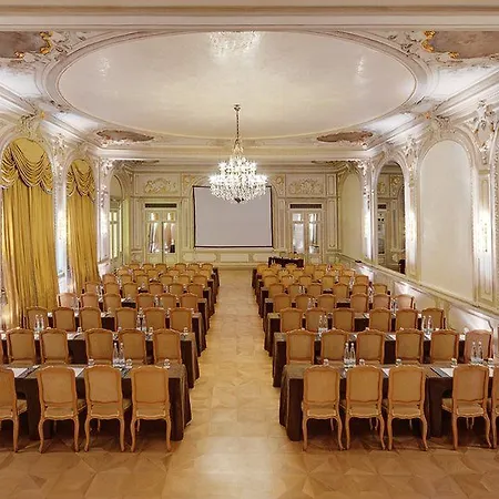 Grand Suisse Majestic, Autograph Collection 4* Montrö