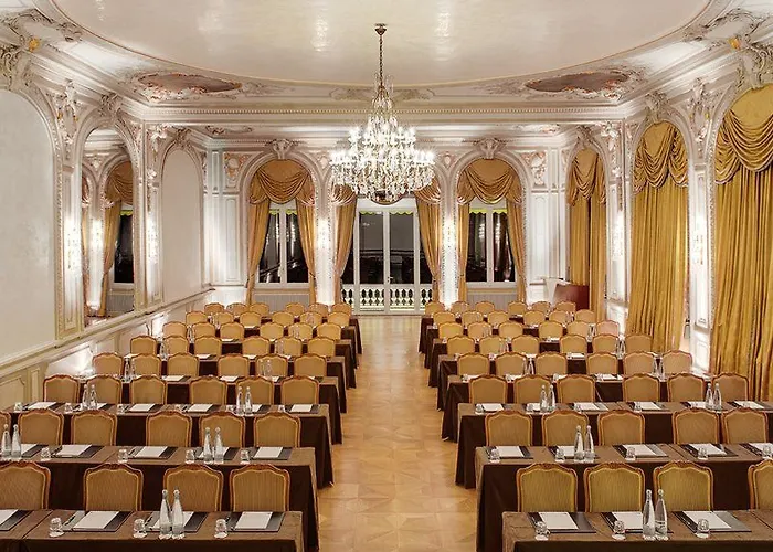 酒店 Grand Suisse Majestic, Autograph Collection 4*