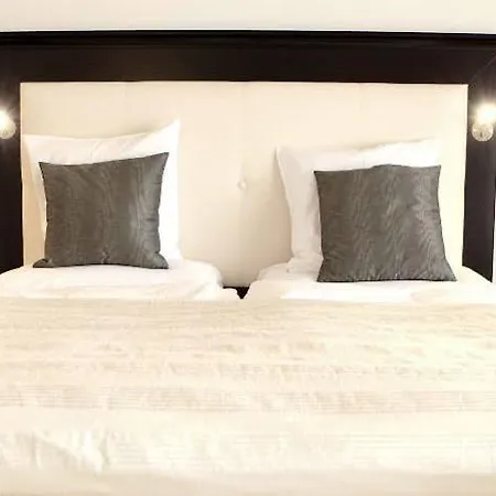 Grand Suisse Majestic, Autograph Collection Hotel Montreux