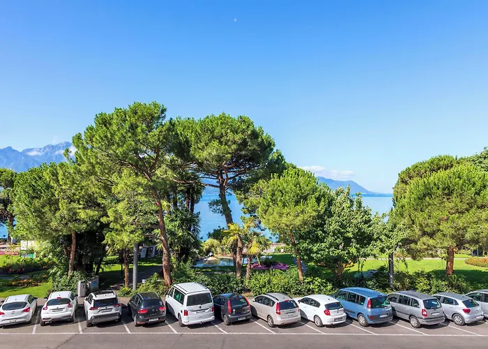 Grand Suisse Majestic, Autograph Collection