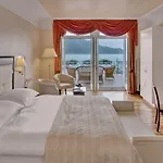 Grand Suisse Majestic, Autograph Collection 4* مونترو