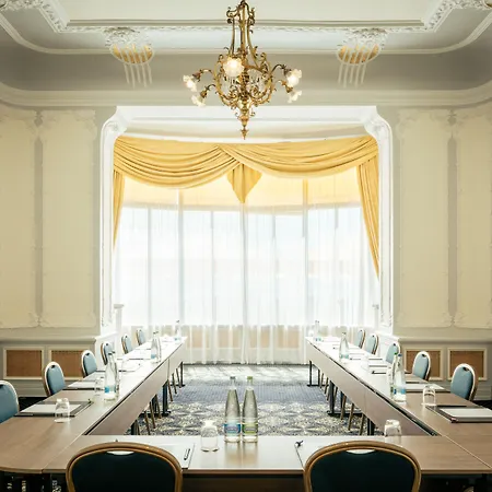 Grand Suisse Majestic, Autograph Collection Hotel 4*