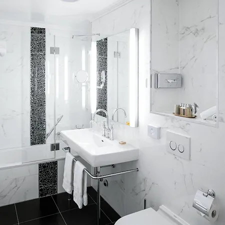 Hotel Grand Suisse Majestic, Autograph Collection 4*