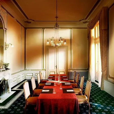 Grand Suisse Majestic, Autograph Collection